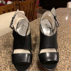 NEW Michael Kors Platform Wedges (size 9.5)
